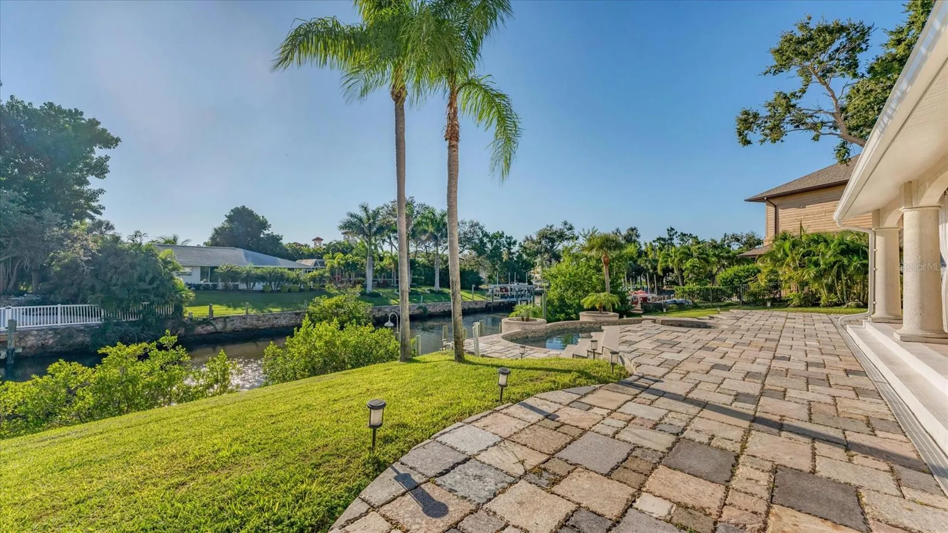 7300 Cove Terrace Sarasota FL 34231