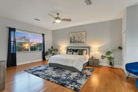 7300 Cove Terrace Sarasota FL 34231