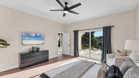 7300 Cove Terrace Sarasota FL 34231