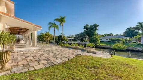 7300 Cove Terrace Sarasota FL 34231