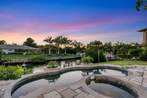 7300 Cove Terrace Sarasota FL 34231