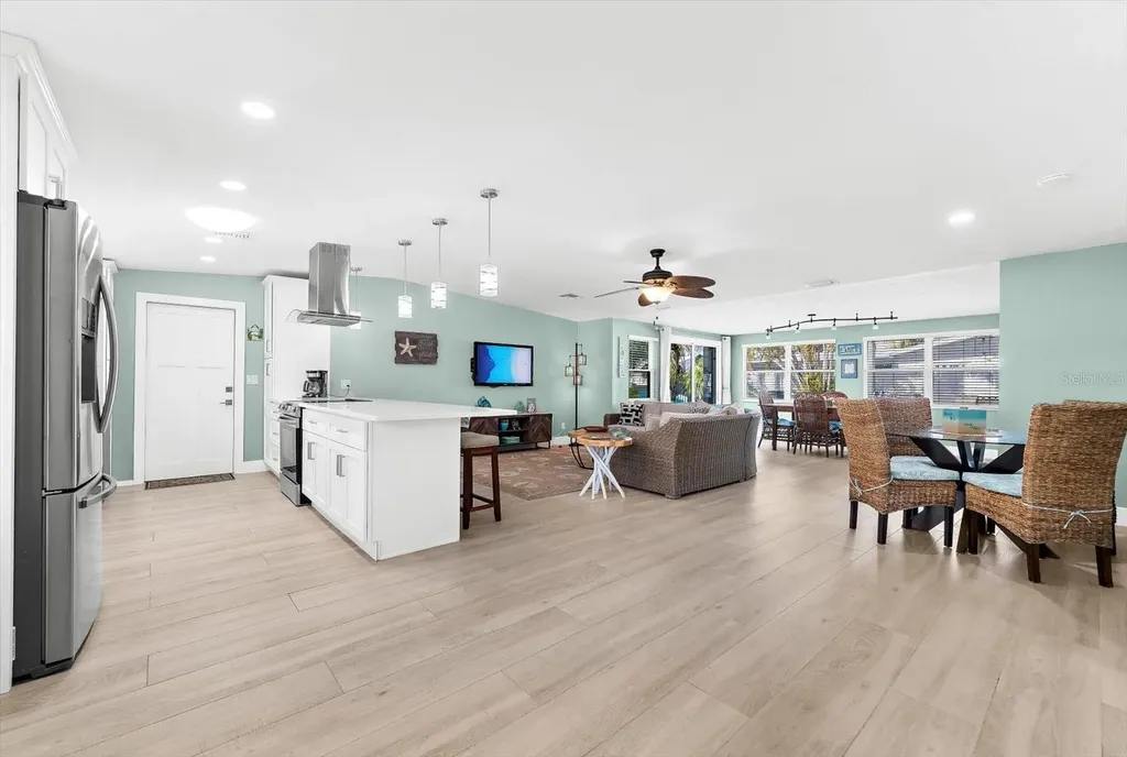 310 66th Street Holmes Beach FL 34217