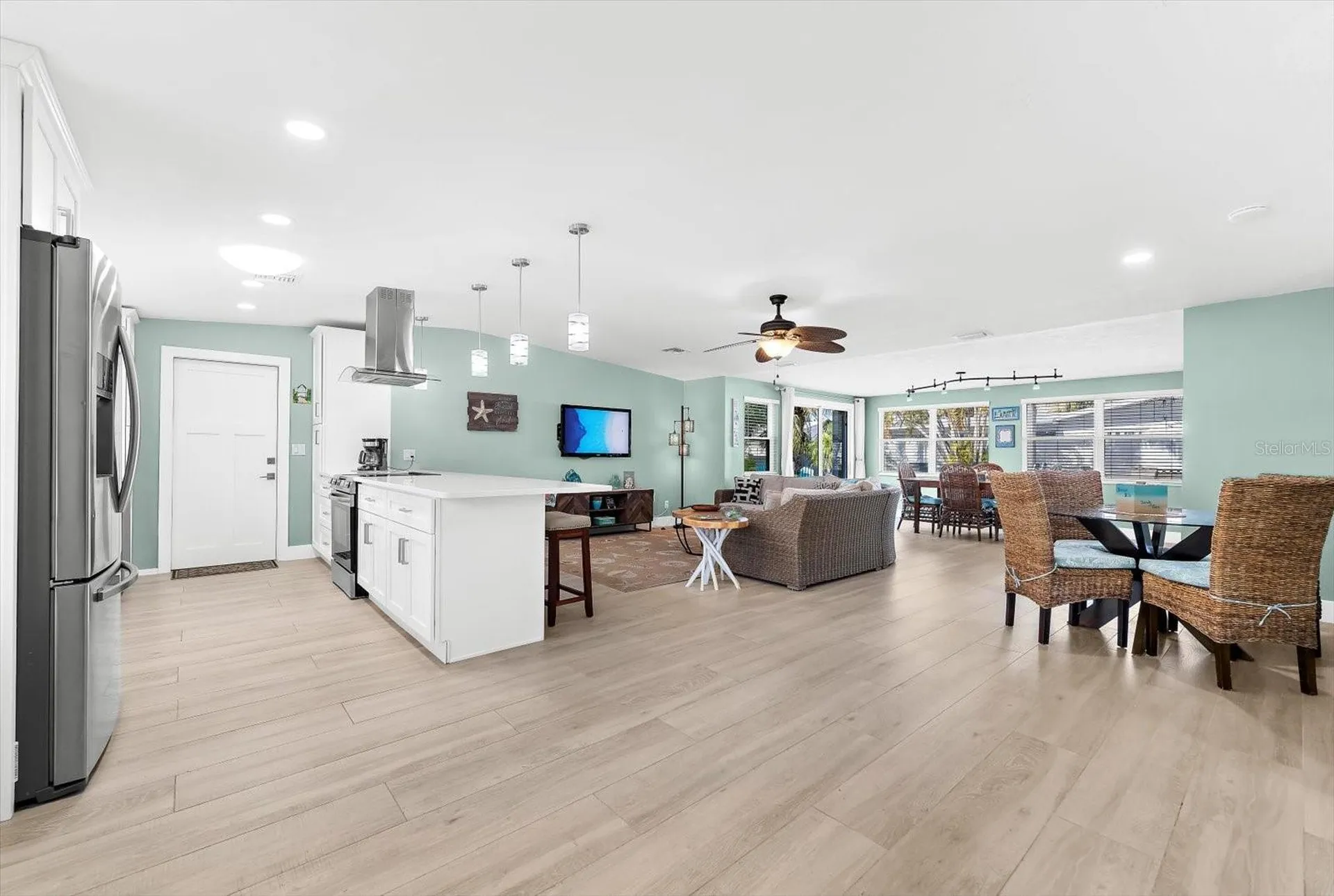 310 66th Street Holmes Beach FL 34217
