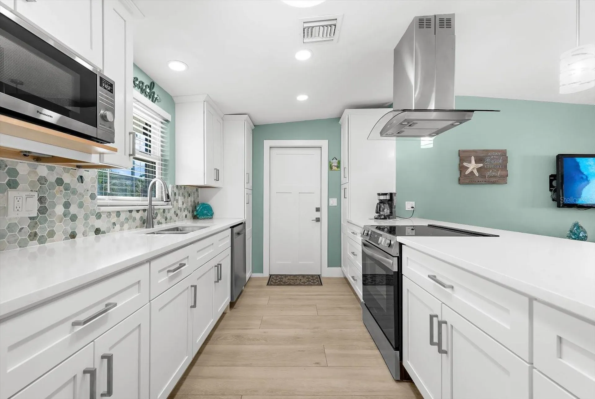 310 66th Street Holmes Beach FL 34217