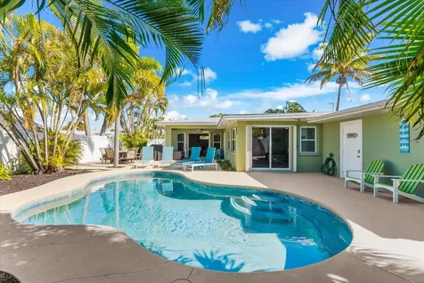 310 66th Street Holmes Beach FL 34217