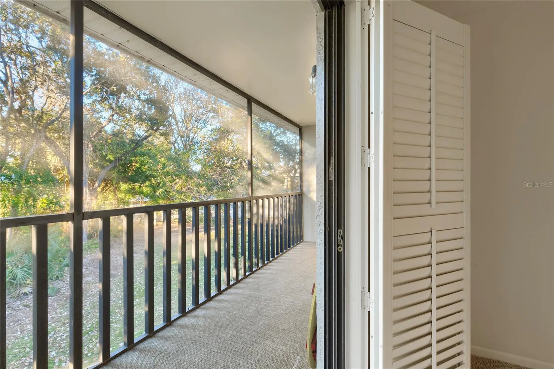 101 Lake Avenue NE Largo FL 33771