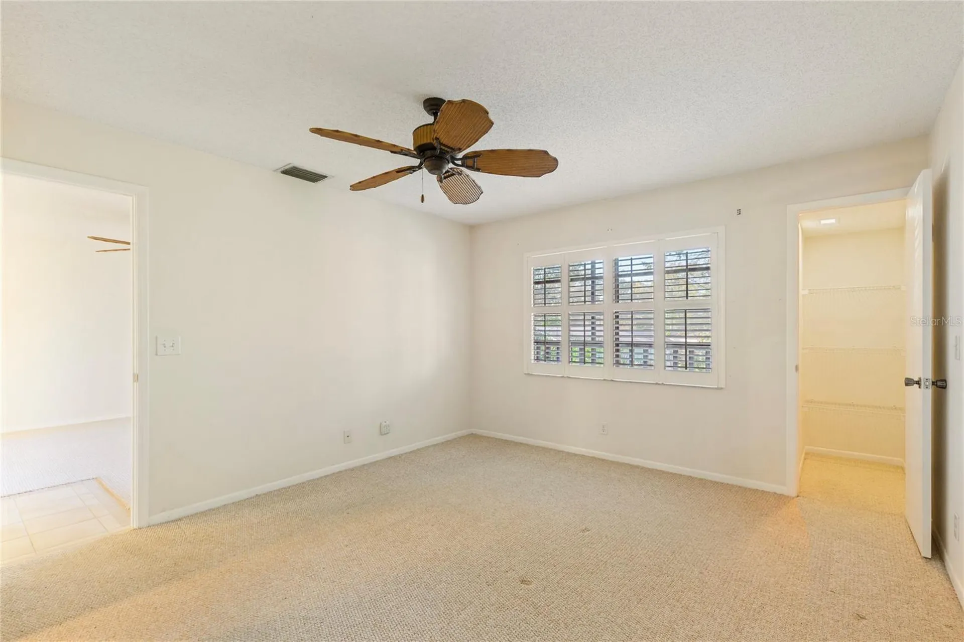 101 Lake Avenue NE Largo FL 33771