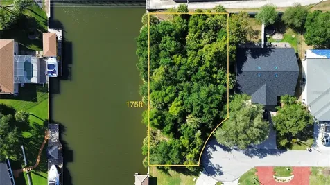 252 Coral Reef Court N Palm Coast FL 32137