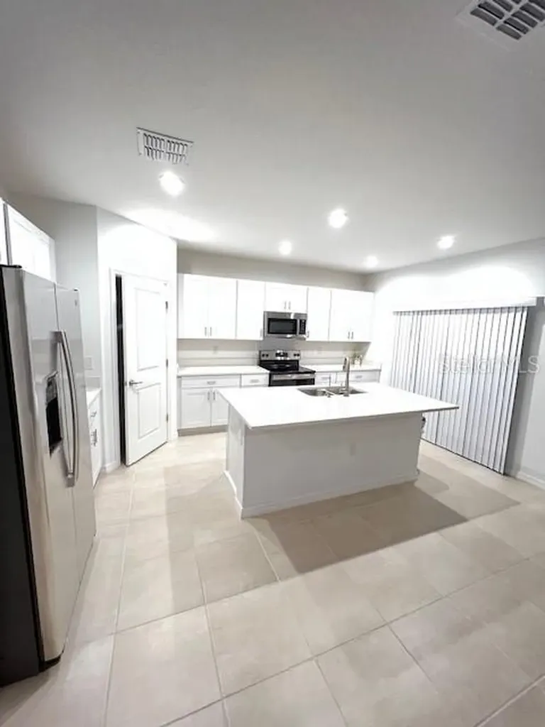 200 Aquamarine Lane Kissimmee FL 34758