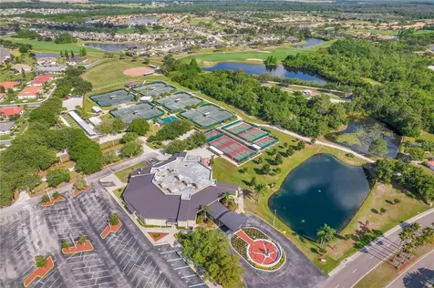 201 Bedford Trail Sun City Center FL 33573