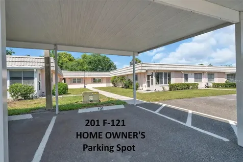 201 Bedford Trail Sun City Center FL 33573