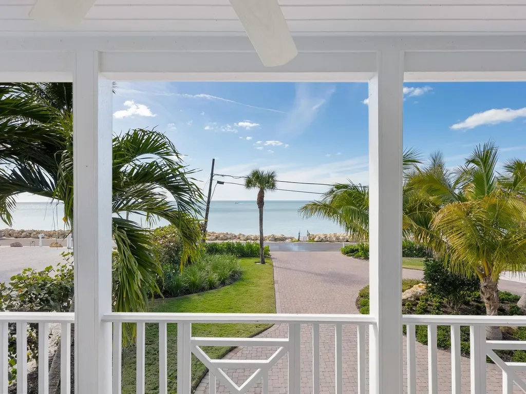 3240 Casey Key Road Nokomis FL 34275