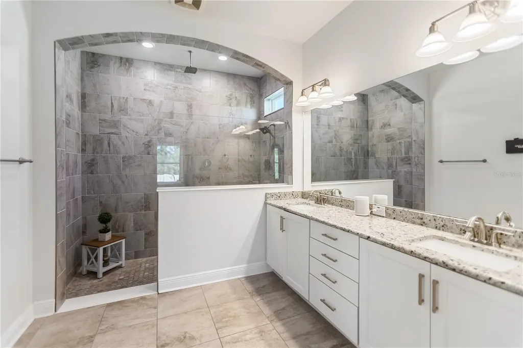 4289 Tour Trace Land O Lakes FL 34638