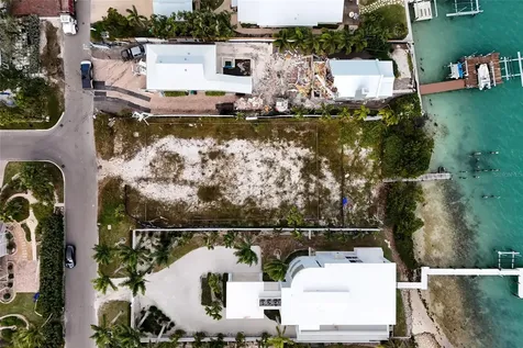 7094 Longboat Drive E Longboat Key FL 34228