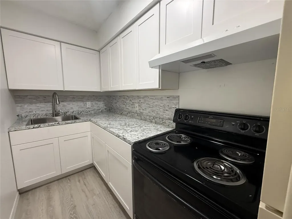 8534 Channelview Circle Tampa FL 33614