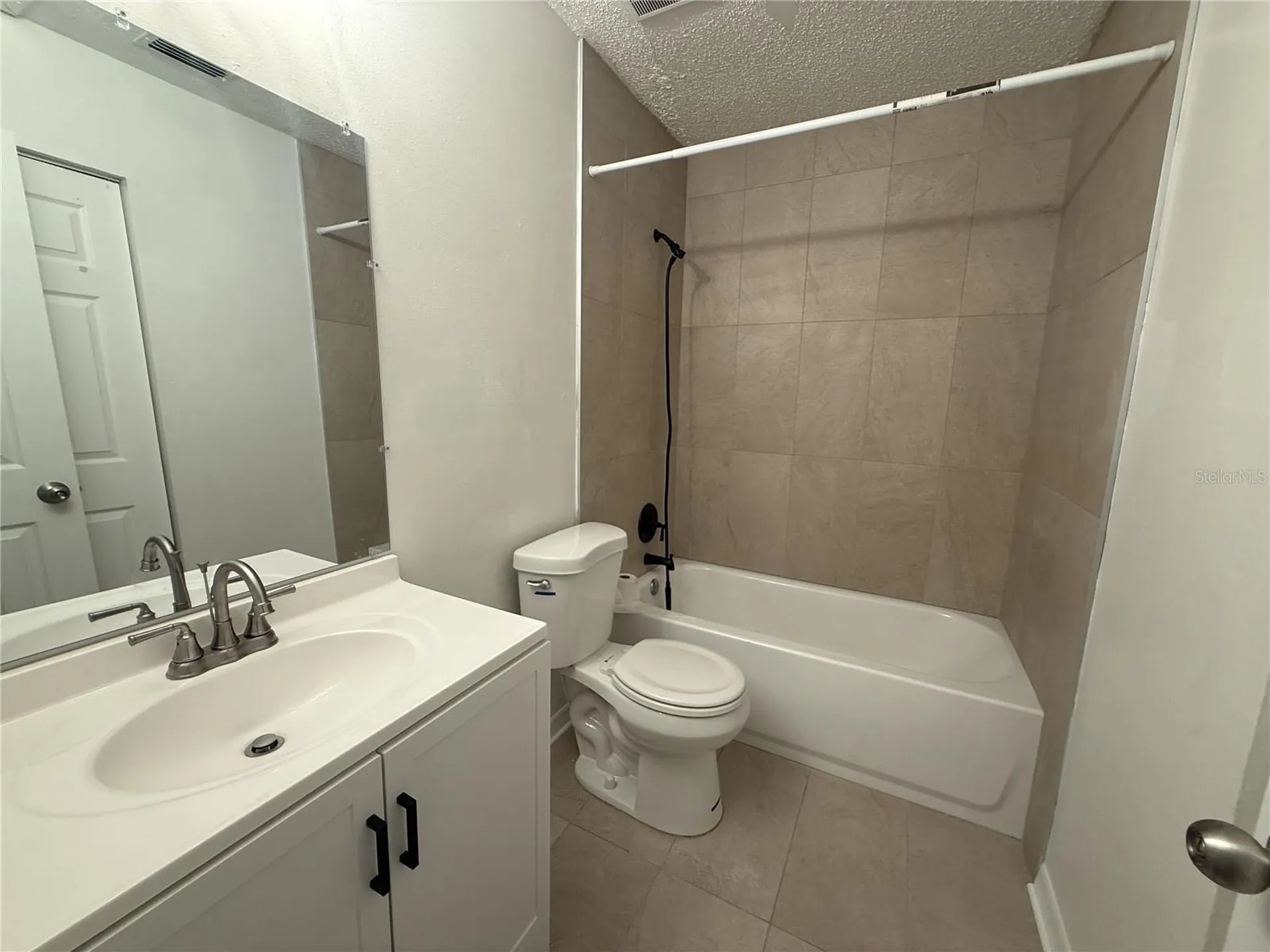 8534 Channelview Circle Tampa FL 33614