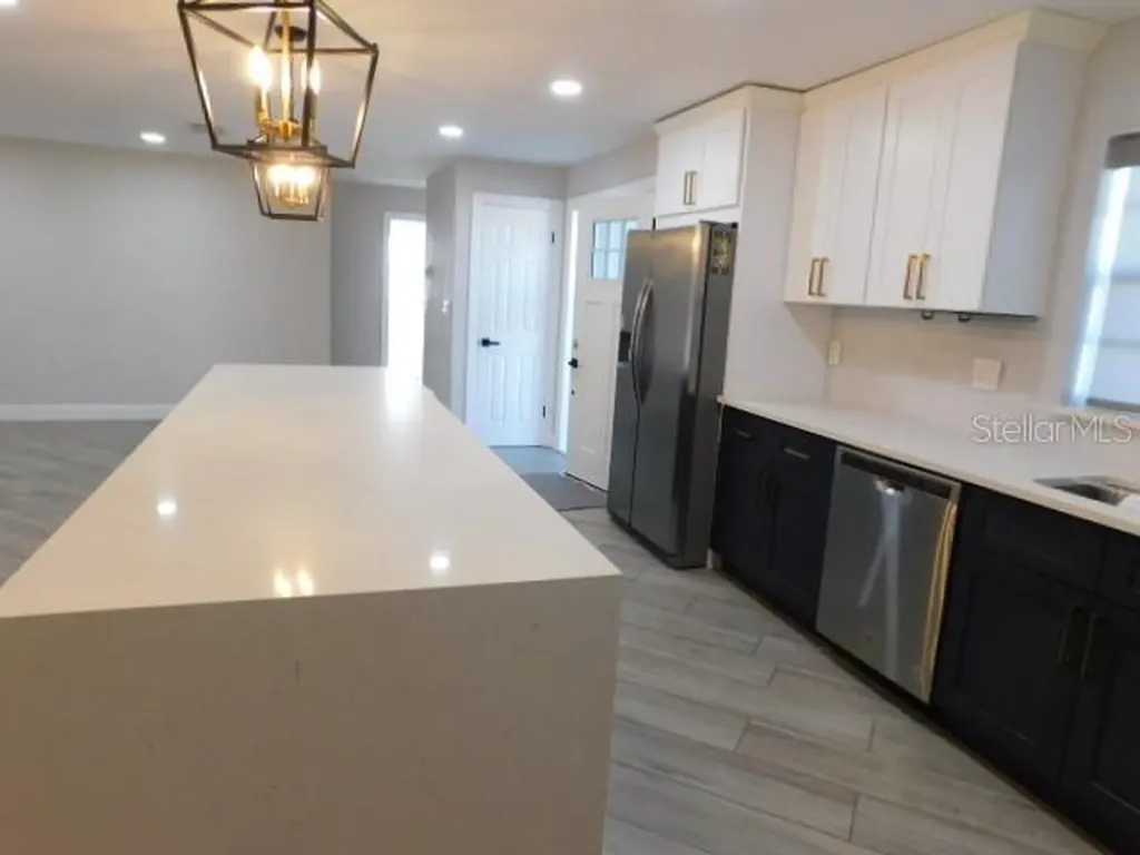 3105 SE 16th Place Cape Coral FL 33904