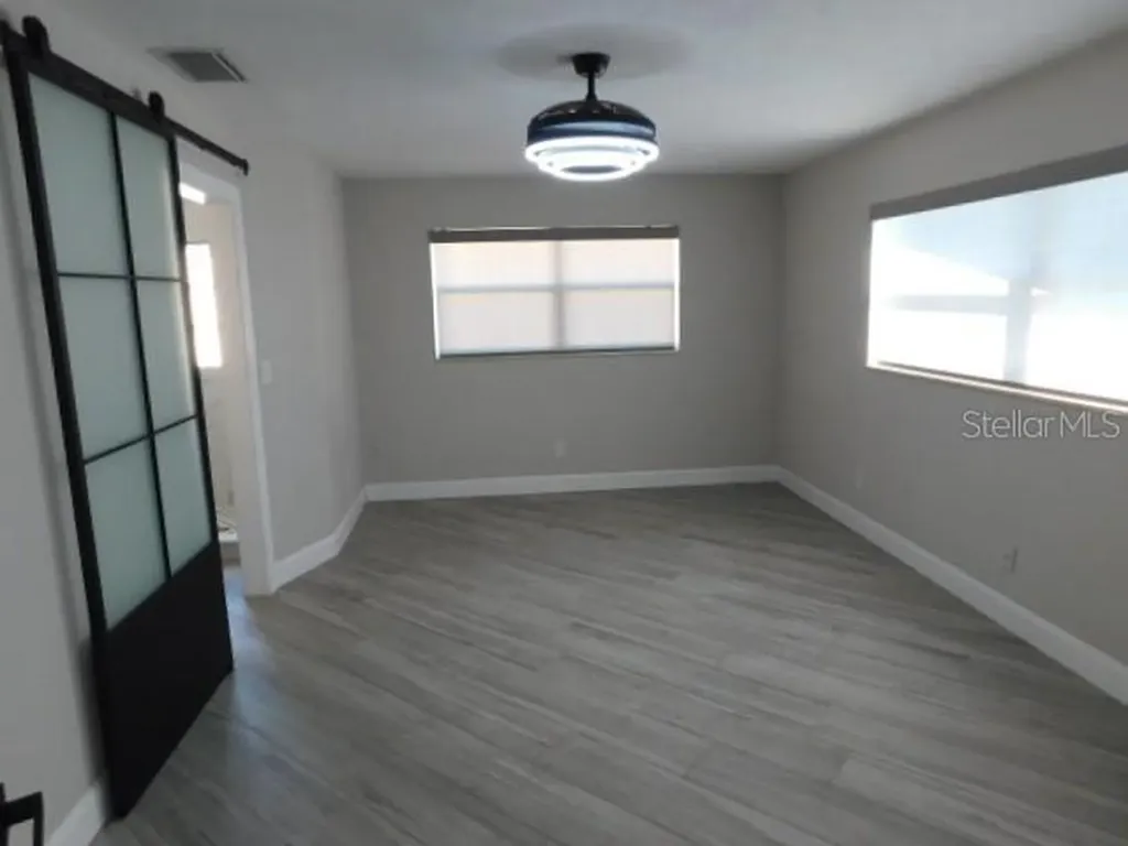 3105 SE 16th Place Cape Coral FL 33904