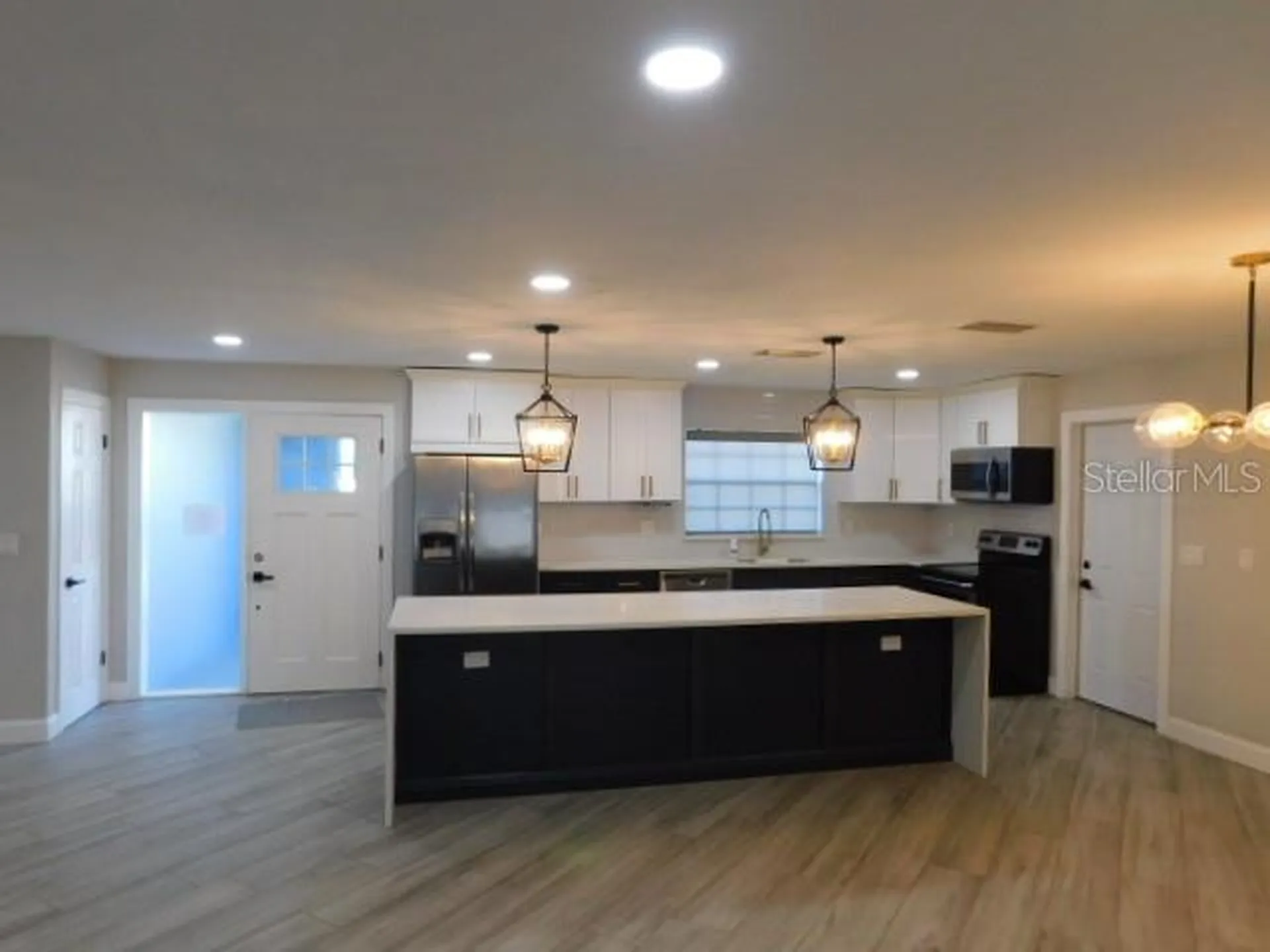 3105 SE 16th Place Cape Coral FL 33904