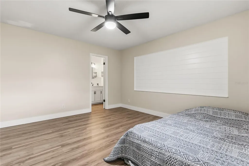 9909 Jacaranda Avenue Clermont FL 34711