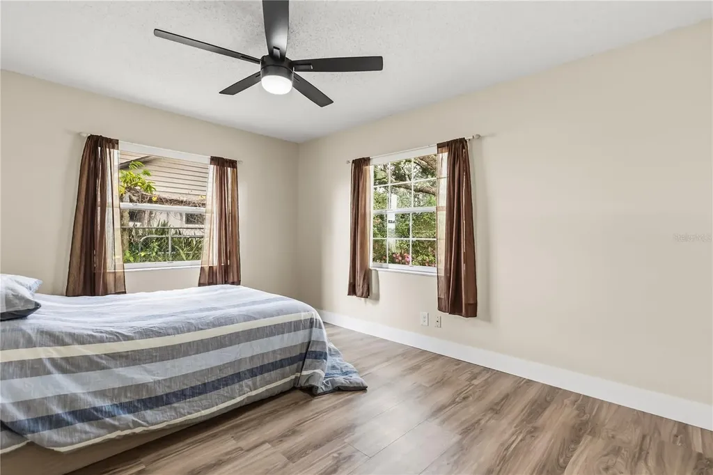 9909 Jacaranda Avenue Clermont FL 34711