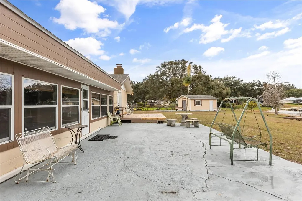 9909 Jacaranda Avenue Clermont FL 34711