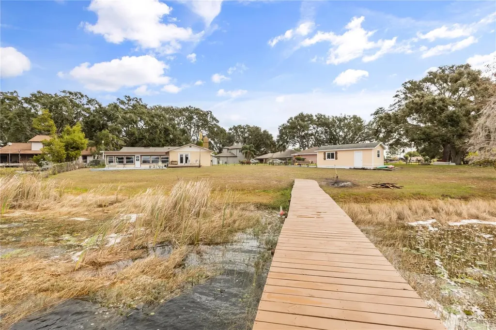 9909 Jacaranda Avenue Clermont FL 34711