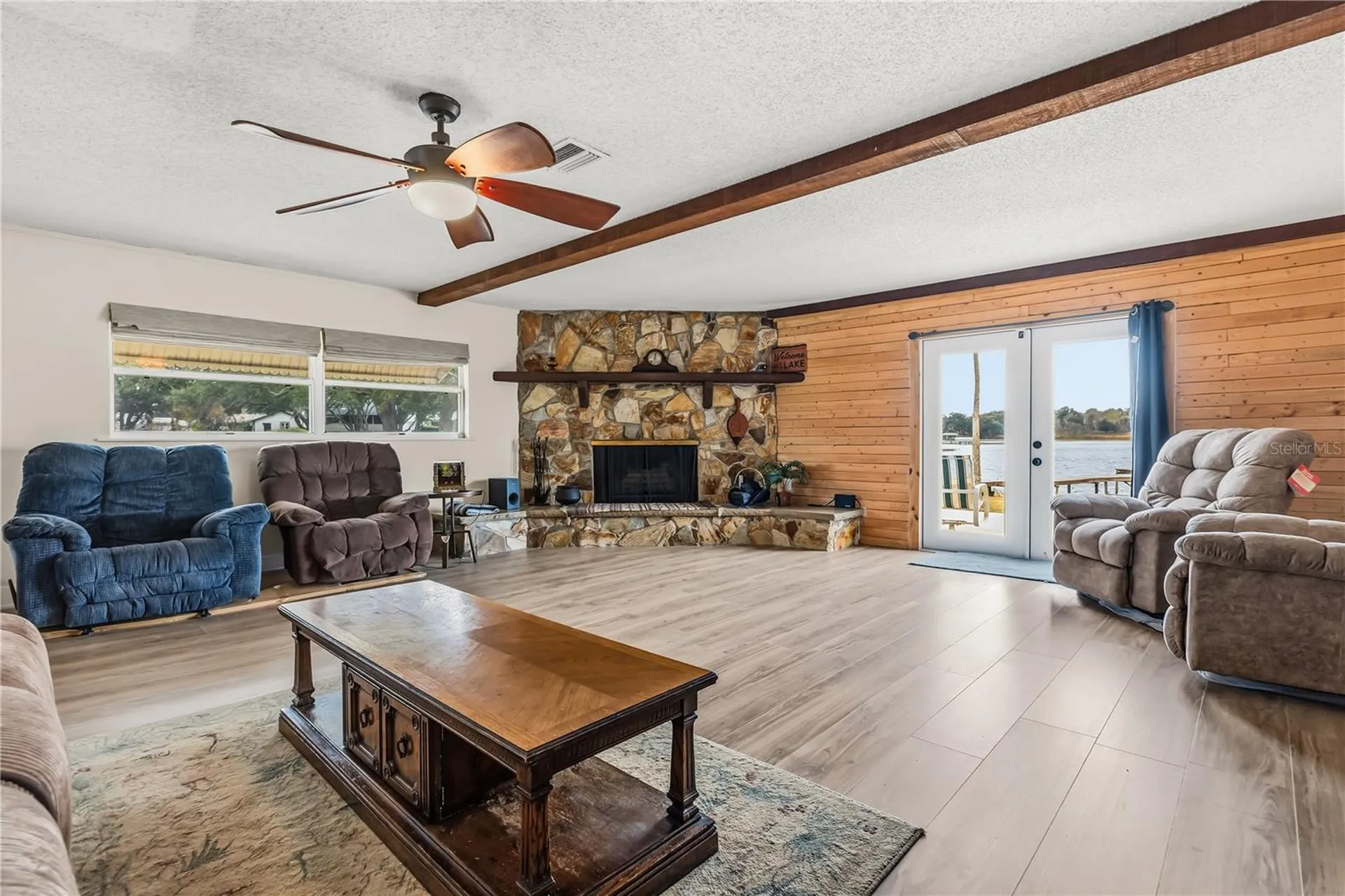9909 Jacaranda Avenue Clermont FL 34711