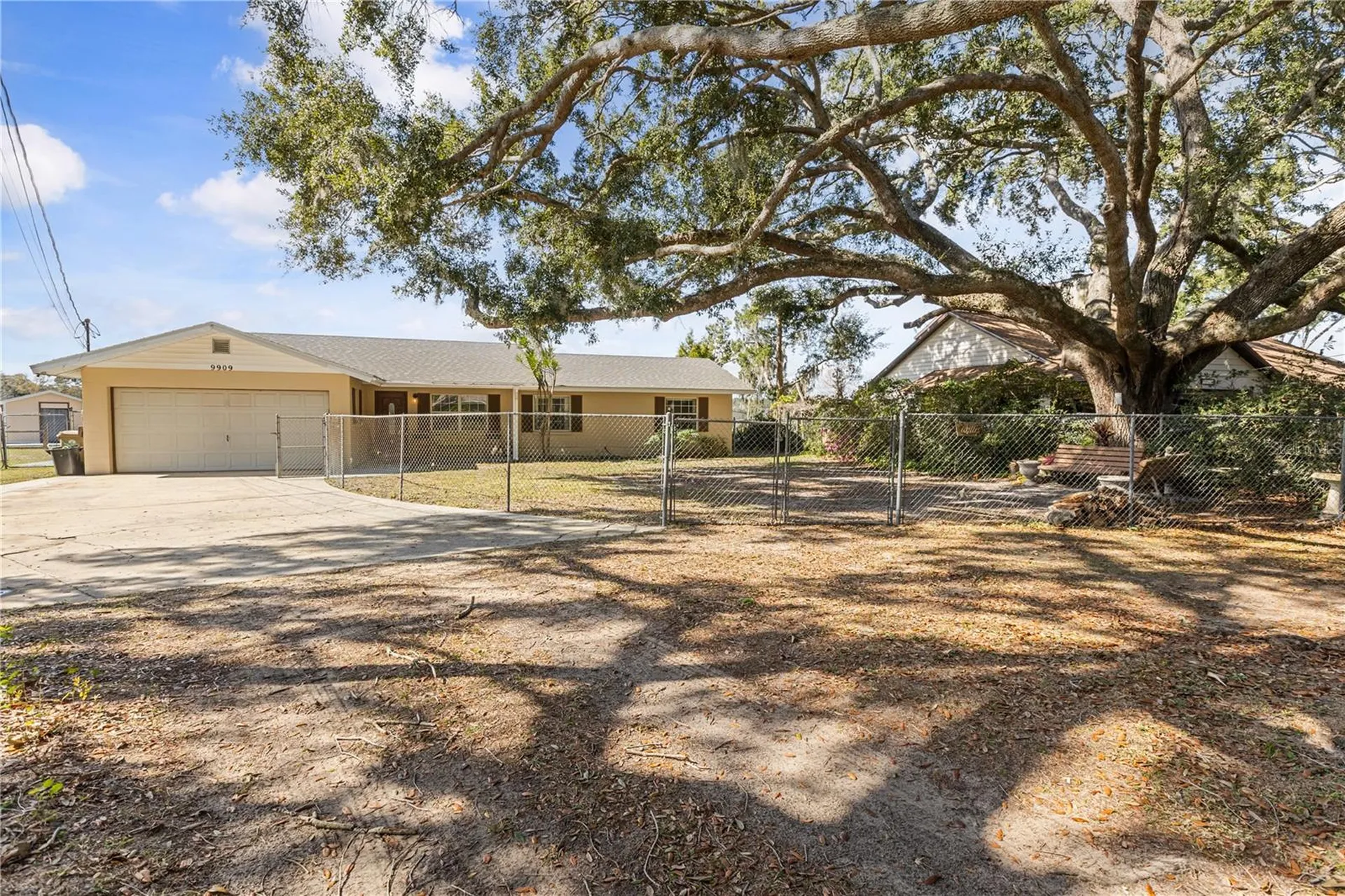 9909 Jacaranda Avenue Clermont FL 34711