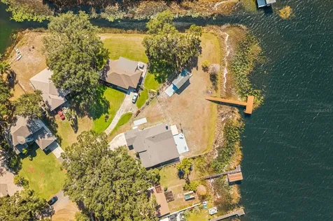9909 Jacaranda Avenue Clermont FL 34711
