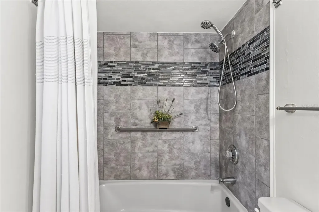 1437 Glenview Road Palm Harbor FL 34683