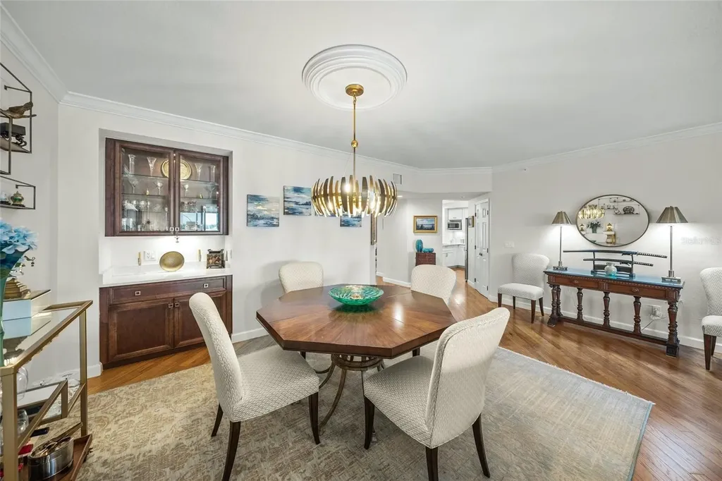 1260 Dolphin Bay Way Sarasota FL 34242