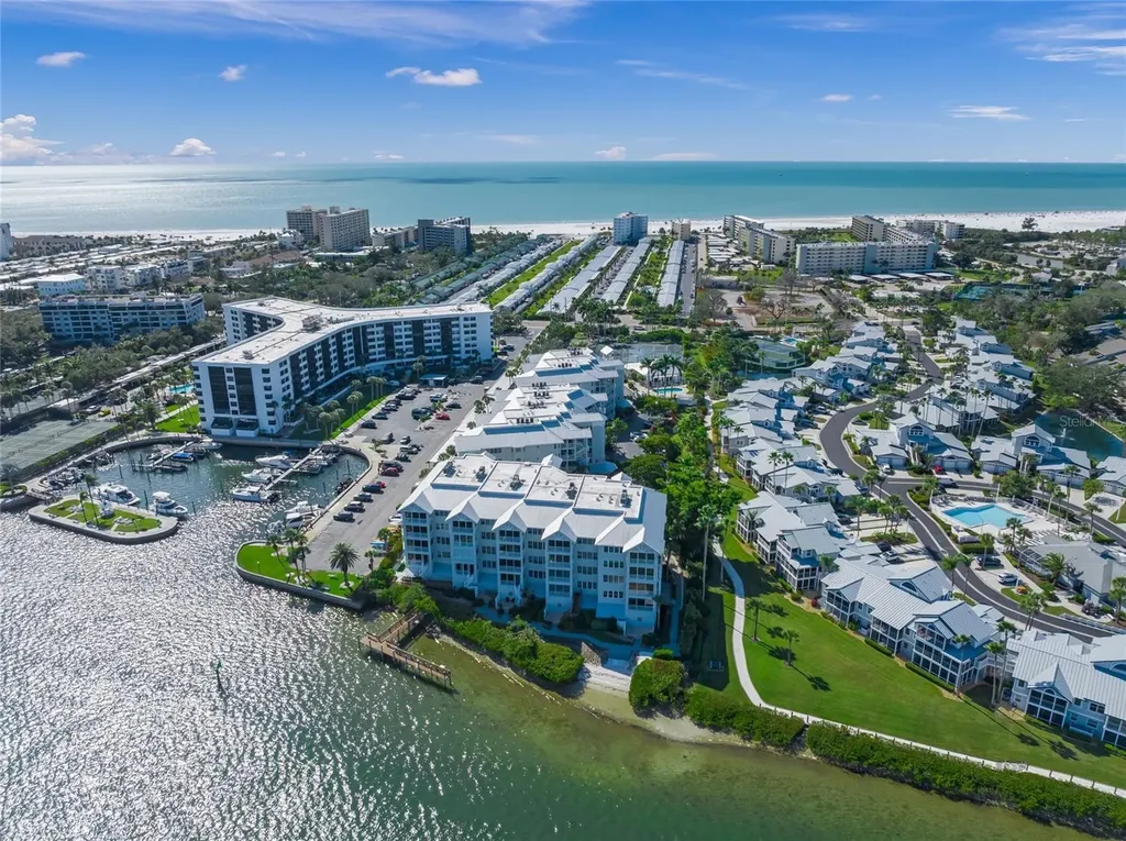 1260 Dolphin Bay Way Sarasota FL 34242
