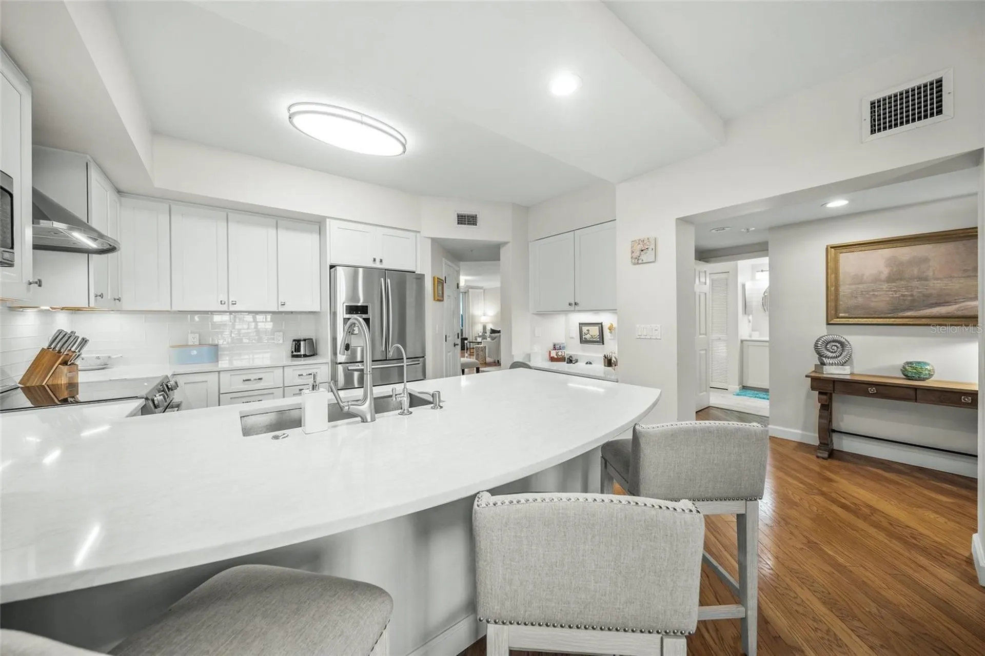 1260 Dolphin Bay Way Sarasota FL 34242