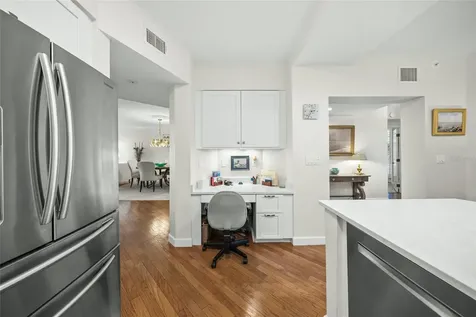 1260 Dolphin Bay Way Sarasota FL 34242