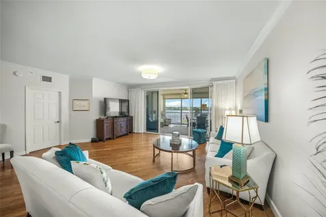 1260 Dolphin Bay Way Sarasota FL 34242