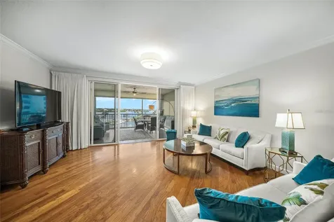 1260 Dolphin Bay Way Sarasota FL 34242