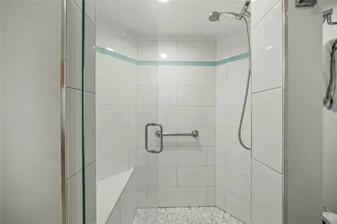 1260 Dolphin Bay Way Sarasota FL 34242