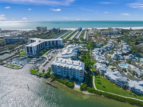 1260 Dolphin Bay Way Sarasota FL 34242