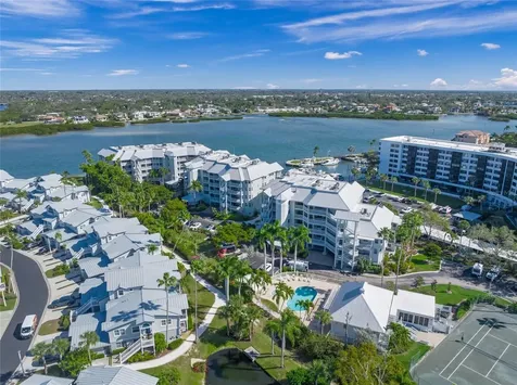 1260 Dolphin Bay Way Sarasota FL 34242