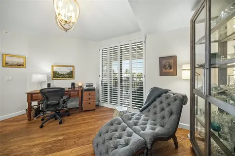 1260 Dolphin Bay Way Sarasota FL 34242