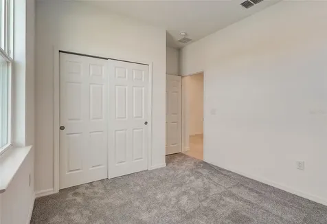 936 Pearlwood Loop Eagle Lake FL 33839