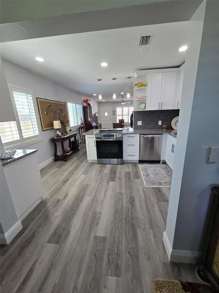 2430 Florentine Way Clearwater FL 33763
