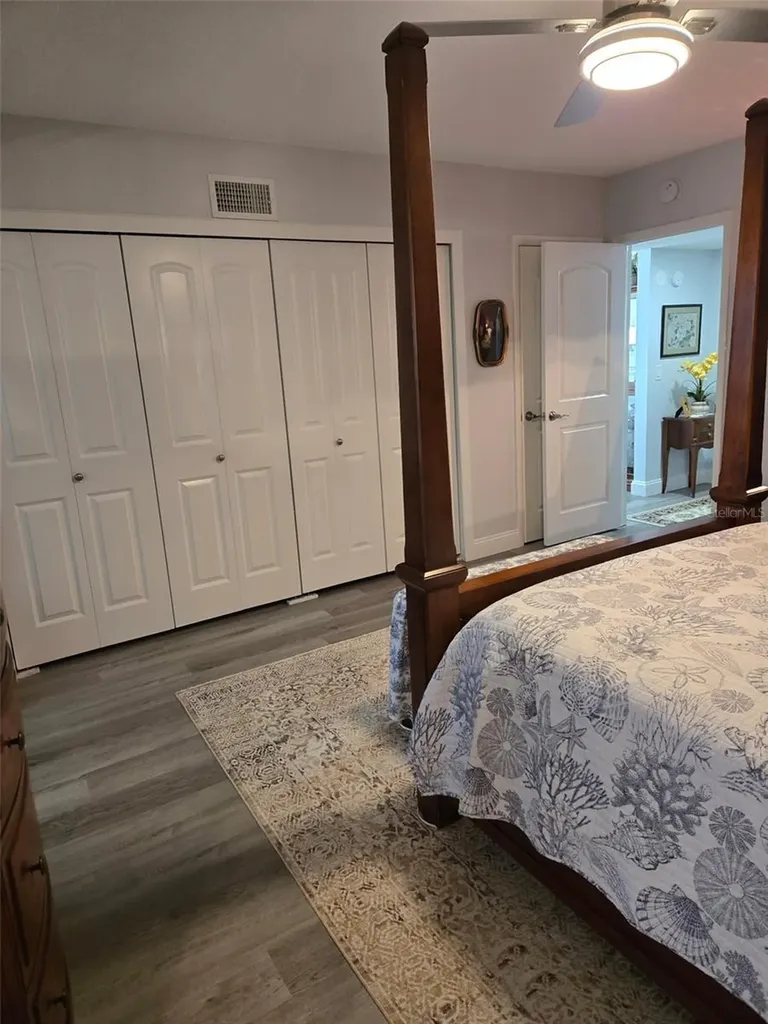 2430 Florentine Way Clearwater FL 33763