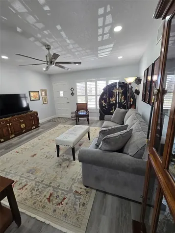 2430 Florentine Way Clearwater FL 33763