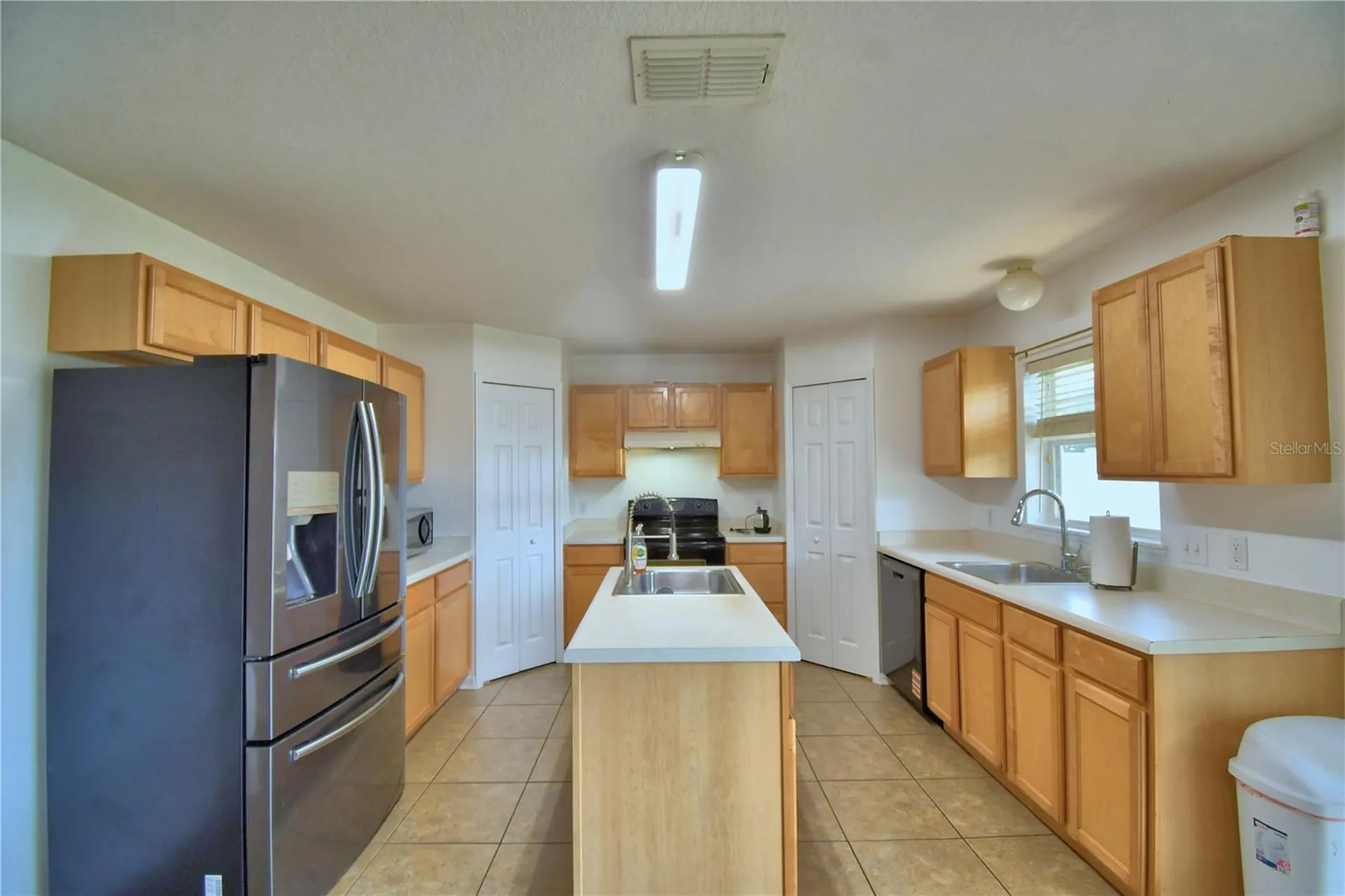 1832 Alambra Circle Apopka FL 32703