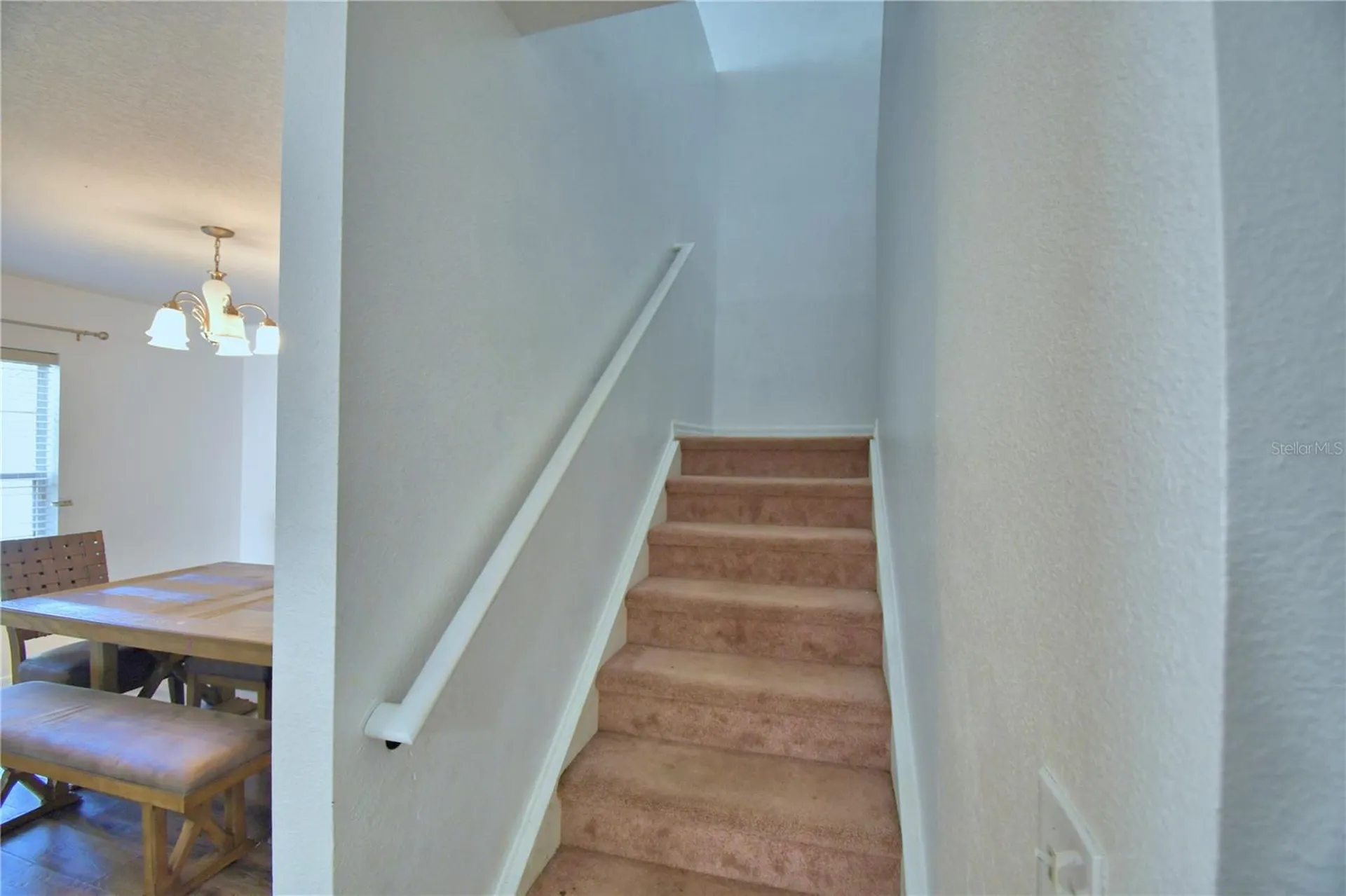 1832 Alambra Circle Apopka FL 32703
