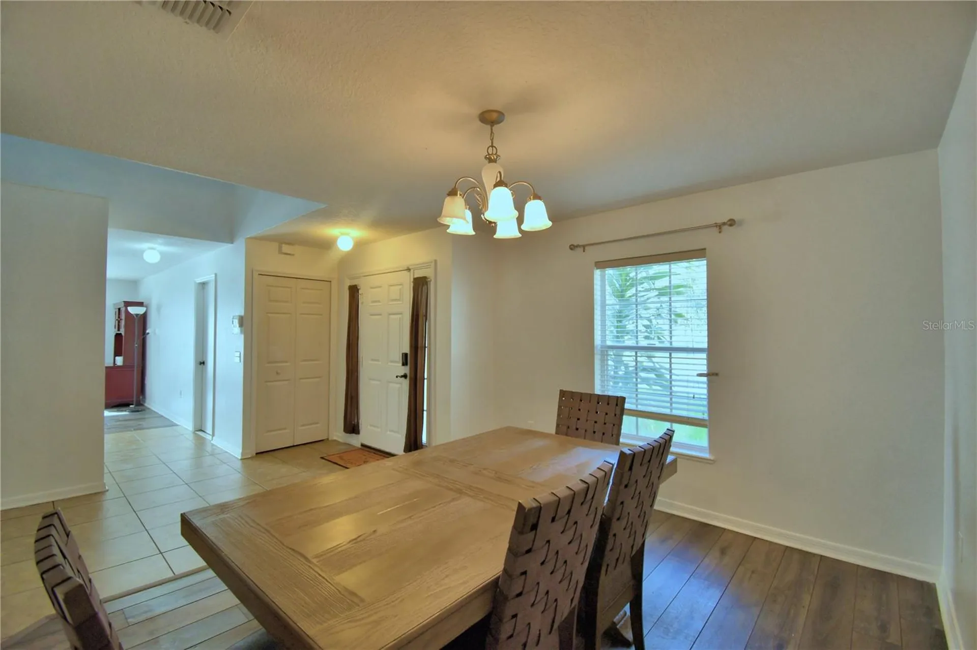 1832 Alambra Circle Apopka FL 32703