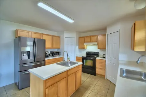 1832 Alambra Circle Apopka FL 32703