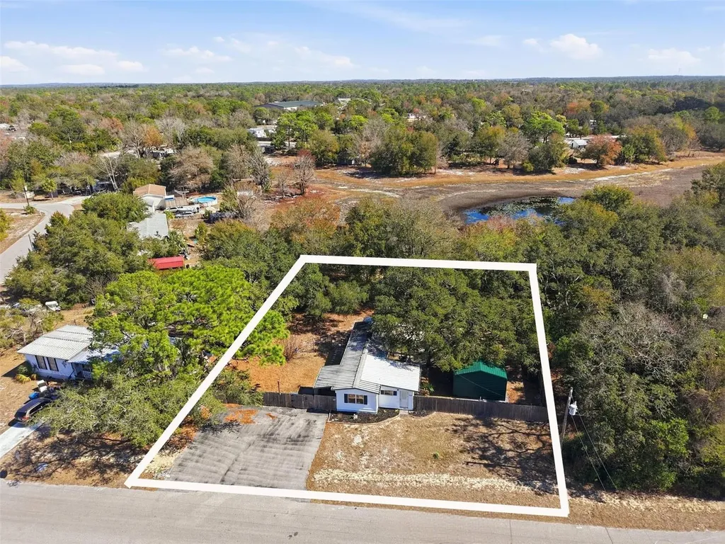 9727 Lake Drive Weeki Wachee FL 34613